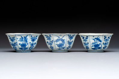 Six Chinese 'Hatcher Cargo' bowls and two blue and white shipwreck bowls, Transitional period