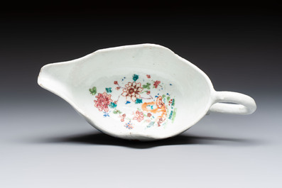 15 Chinese famille rose and Imari-style wares, Kangxi/Qianlong