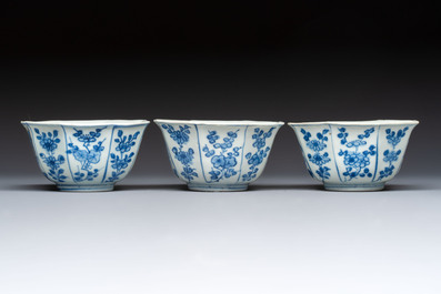 Six Chinese 'Hatcher Cargo' bowls and two blue and white shipwreck bowls, Transitional period
