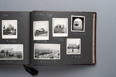 Two albums with travel photographs, postcards, and documentation of a Belgian family travelling through Europe, Asia, America, and Africa, 20th C.