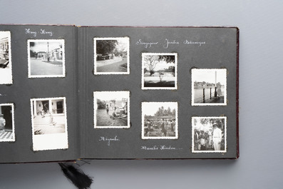 Two albums with travel photographs, postcards, and documentation of a Belgian family travelling through Europe, Asia, America, and Africa, 20th C.
