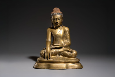 A Burmese partly lacquered bronze Mandalay Buddha, 19/20th C.