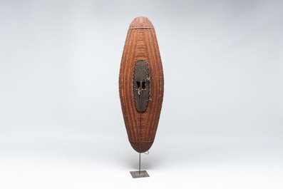 A Ngandu woven cane shield, Democratic Republic of Congo, 20th C.