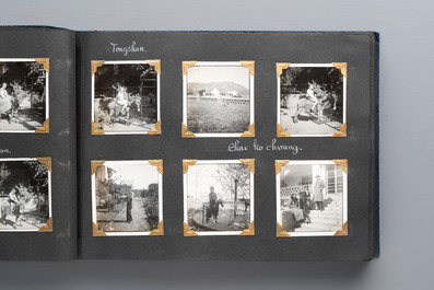 Two albums with travel photographs, postcards, and documentation of a Belgian family travelling through Europe, Asia, America, and Africa, 20th C.