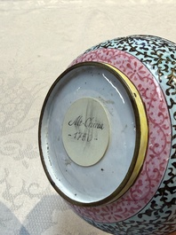 A pair of rare Chinese Canton enamel scent boxes, covers and inner liners, Qianlong