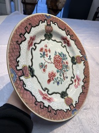 Four Chinese famille rose plates and a dish with floral design, Yongzheng/Qianlong