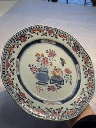 15 Chinese famille rose and Imari-style wares, Kangxi/Qianlong