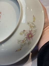 A Chinese famille rose 'Millefleurs' plate, a 'Dragons' plate, and a Nanking famille verte caf&eacute;-au-lait-ground bowl, Qianlong marks, 19/20th C.