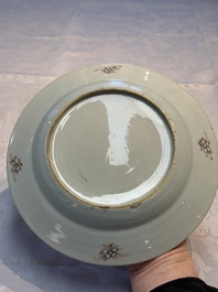 Four Chinese famille rose plates and a dish with floral design, Yongzheng/Qianlong