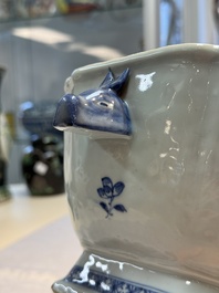 A Chinese blue and white dish, tureen and stand with floral design, Qianlong