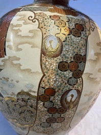 A Japanese Satsuma baluster vase with narrative design, Nippon Kyoto Kinkozan 日本京都錦光山 mark, Meiji, 19th C.