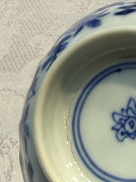 Nine Chinese blue and white cups and 12 saucers, Kangxi