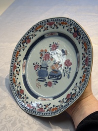 15 Chinese famille rose and Imari-style wares, Kangxi/Qianlong