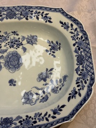 A Chinese blue and white dish, tureen and stand with floral design, Qianlong