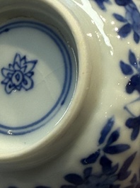 Nine Chinese blue and white cups and 12 saucers, Kangxi