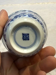 Nine Chinese blue and white cups and 12 saucers, Kangxi