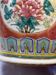 Two Chinese famille rose vases, two jars, a 'Lions' covered teapot and a Buddha, signed Mao Zirong 毛子榮 and Liu Jishun 劉吉順, 19/20th C.