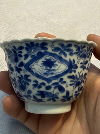 Nine Chinese blue and white cups and 12 saucers, Kangxi