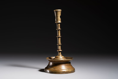 A Flemish knotted brass candlestick, 15/16th C.