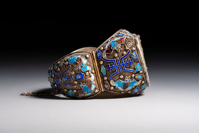 A Chinese jade-inset enamelled silver 'Butterfly' bracelet, 20th C.