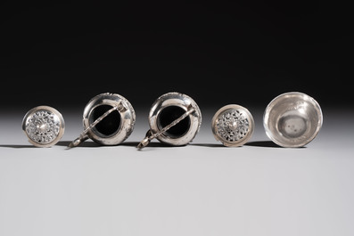 A collection of 11 Chinese silver wares, various marks, 19/20th C.