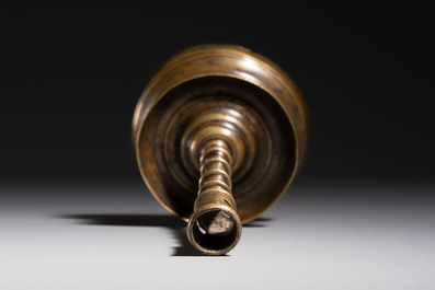 A Flemish knotted brass candlestick, 15/16th C.