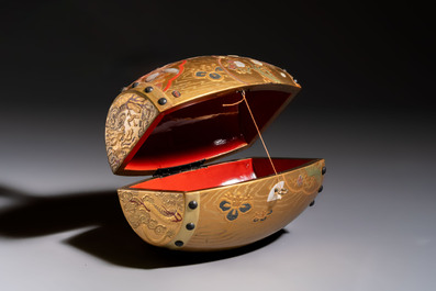 A Japanese Shibayama lacquer taiko drum-shaped casket on its original stand, Taisho, 19/20th C.
