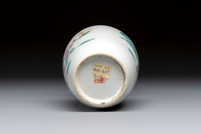 Three Chinese enamelled blue and white covered bowls on stands and a famille rose vase, Kangxi and Tongzhi mark, 19/20th C.