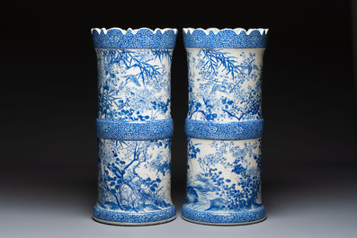 A pair of large Japanese blue and white stands, Keisa 瀬戸圭左製 and Yamakei 山圭制 marks, 19/20th C.