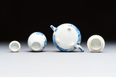 A Chinese blue and white covered tea caddy and a covered teapot with ducks, Kangxi