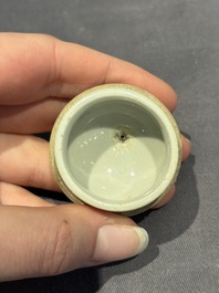 A large collection of 152 pieces, mainly Chinese porcelain covers, Kangxi and later