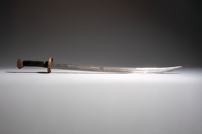 A Chinese palace guard sword 'Dao' inscribed 'Da Nei Shi Wei 大內侍衛', with lacquered wooden scabbard and gilt-bronze 'Dragon' mounts, Qing