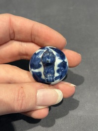 A large collection of 152 pieces, mainly Chinese porcelain covers, Kangxi and later