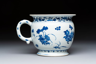 A Chinese blue and white 'Floral' chamber pot, Transitional period