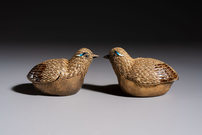 A pair of Chinese enamelled gilt-silver quail-form boxes and covers, 19/20th C.