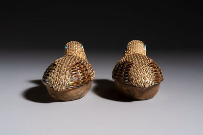 A pair of Chinese enamelled gilt-silver quail-form boxes and covers, 19/20th C.