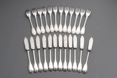 A French 111-piece silver-plated cutlery set, model Coquille, Christofle, 20th C.