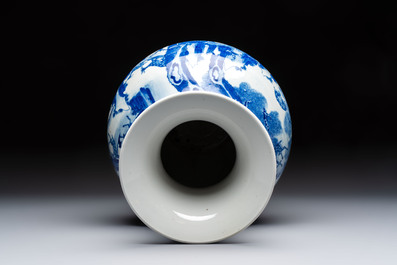 A Chinese blue and white '100 Deers' 'Zun' vase on wooden stand, Kangxi mark, 19th C.