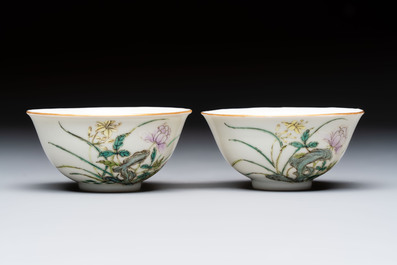 A pair of Chinese famille rose bowls with floral design, Guangxu mark of the period