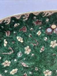 A Chinese verte biscuit oval dish, 19/20th C.
