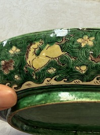 A Chinese verte biscuit oval dish, 19/20th C.