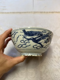 A Chinese blue and white 'Dragons and Clouds' bowl, Jiajing/Wanli