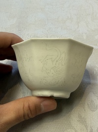 Six Chinese 'Hatcher Cargo' bowls and two blue and white shipwreck bowls, Transitional period