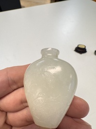 A Chinese carved white jade 'Geese' snuff bottle with a wooden stand, 18/19th C.
