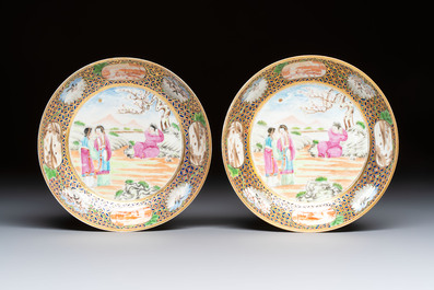 A pair of Chinese Canton famille rose cups and saucers with figural design, Daoguang
