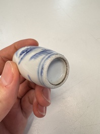 A Chinese blue and white 'Fisherman' snuff bottle, 19th C.