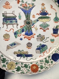 A pair of Chinese famille verte 'Antiquities' dishes, Kangxi