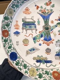 A pair of Chinese famille verte 'Antiquities' dishes, Kangxi