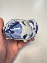 A Chinese blue and white covered tea caddy and a covered teapot with ducks, Kangxi