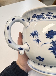 A Chinese blue and white 'Floral' chamber pot, Transitional period